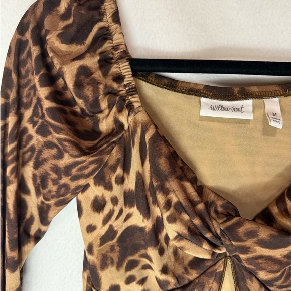 New Willow & Root Cheetah Open Front Top. - Picture 5 of 8